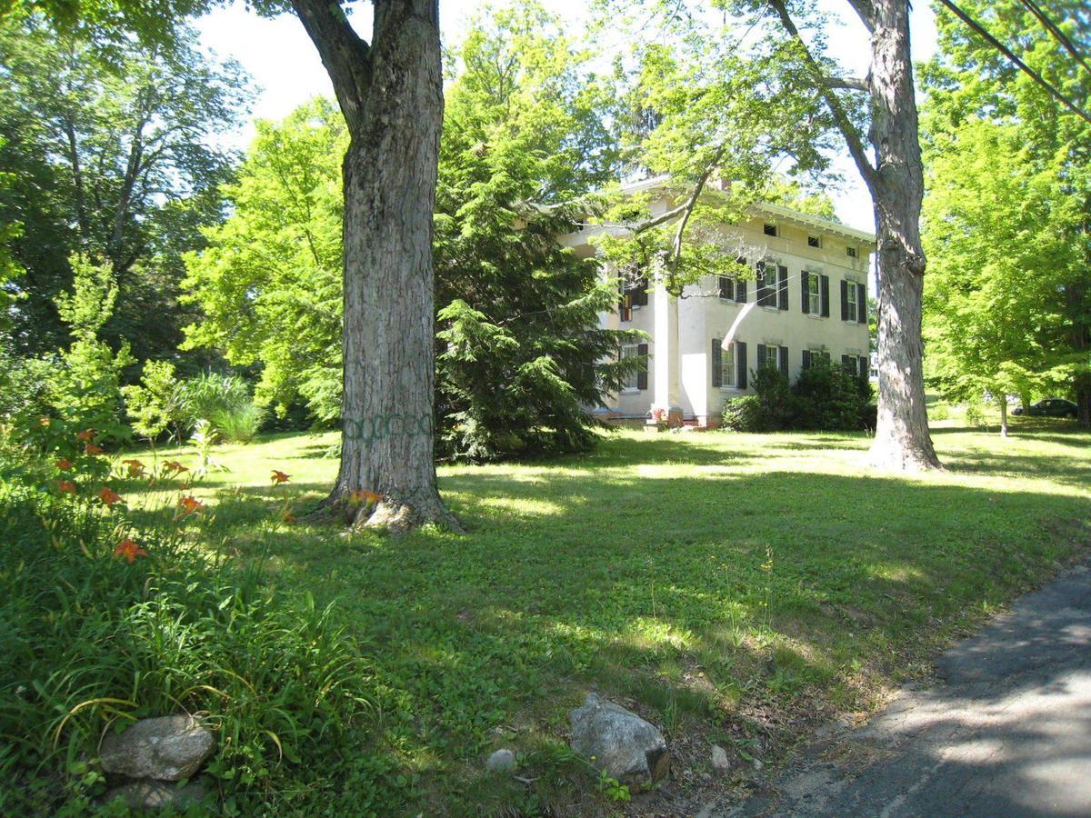 Higganum House B&B Exterior photo